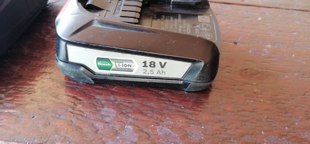 Ancarcator și acumulator Bosch originale