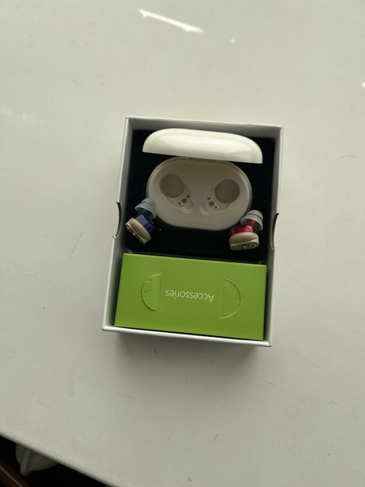 Продам слуховой апарат