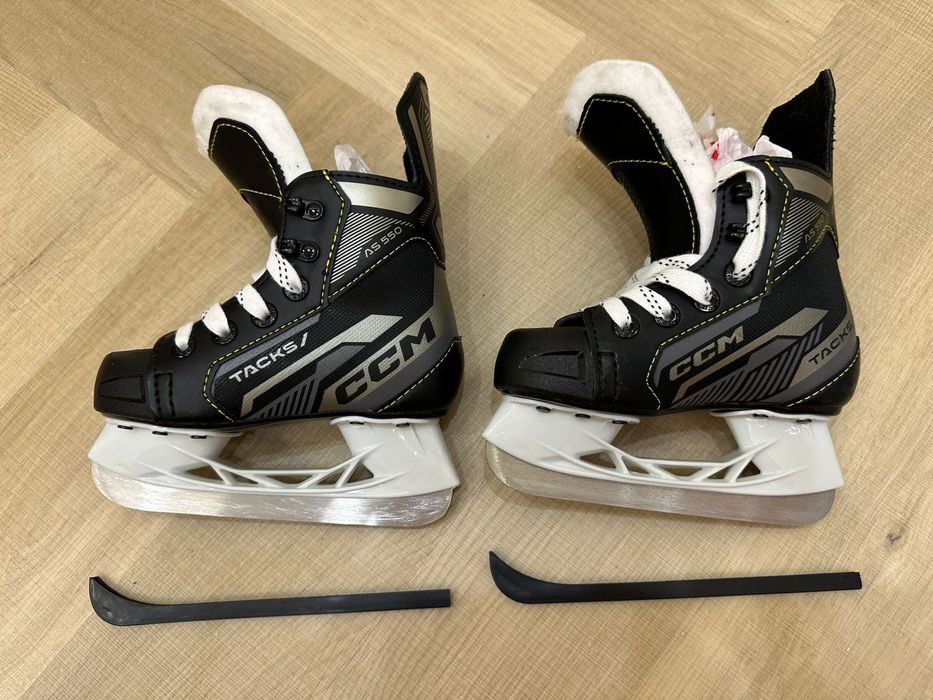 Коньки CCM TAKS детские