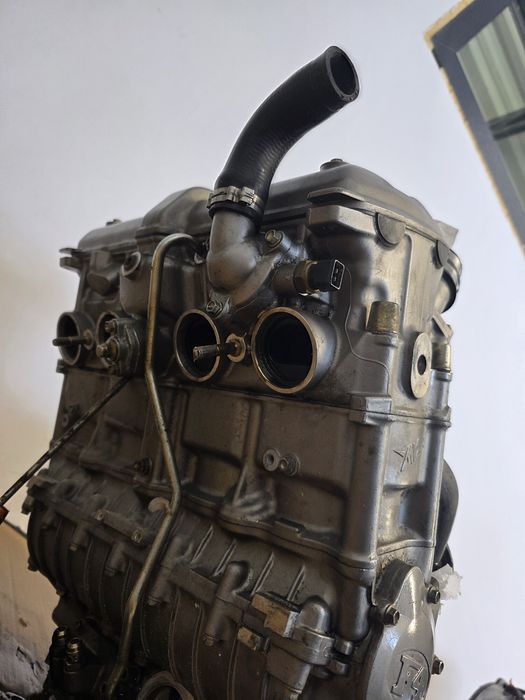 Motor complet propulsor   MV Agusta F4 750 2003 2006