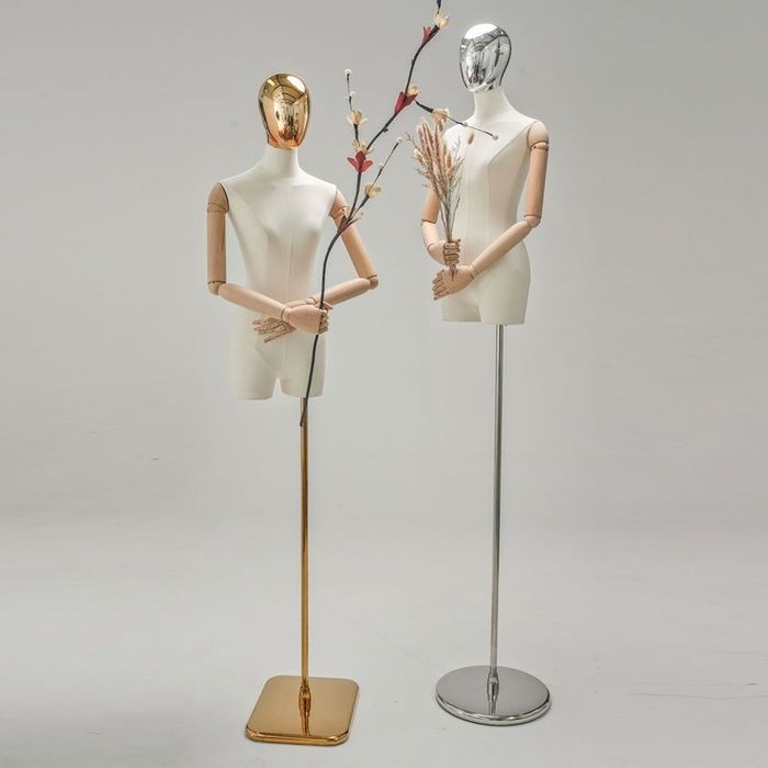 Maniken sotiladi, yangi manikenlar 1 dona qoldi