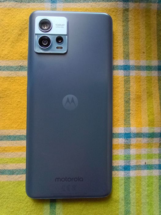 Продавам Motorola g72 256GB