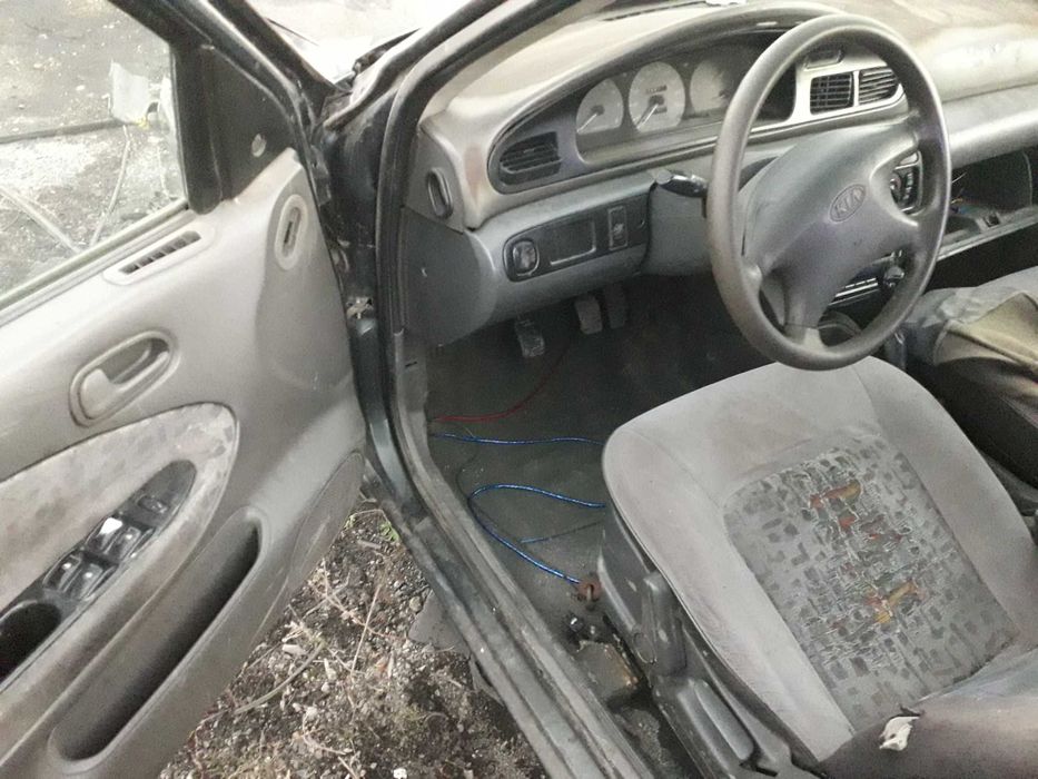 Kia Sephia киа сефия