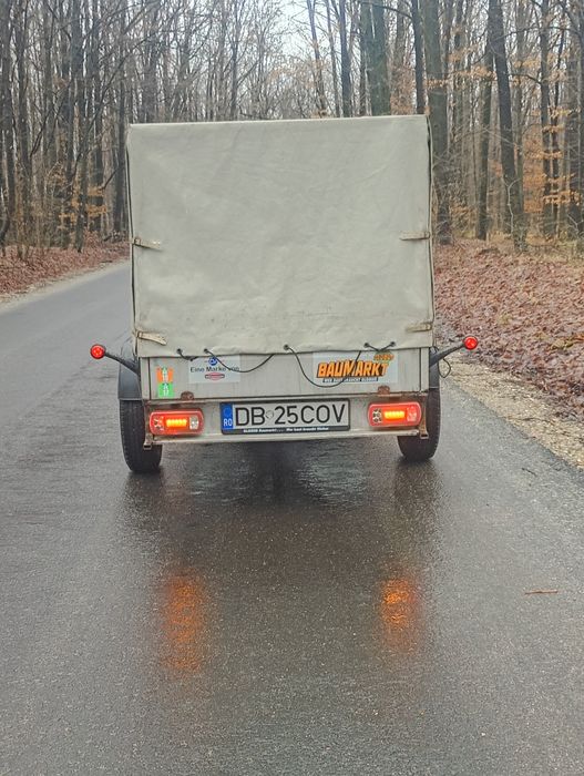 Vând remorcă 750kg