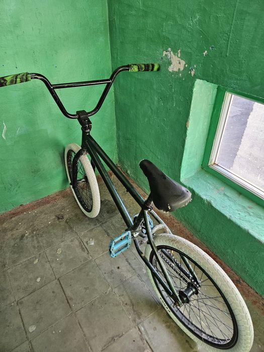 Продам бмх 40000