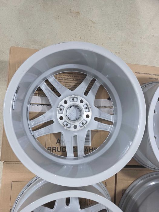 Jante 17 BMW F10 F11 F30 F31 X1 X3 E90 E91 8Jx17 ET30 5x120