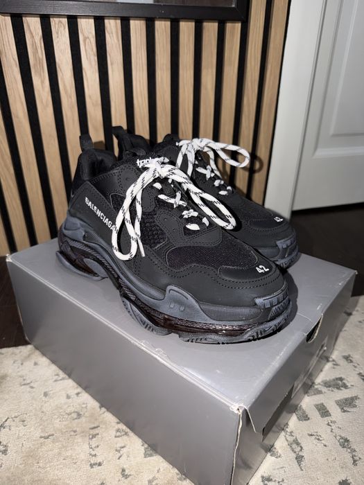 Balenciaga triple s 42
