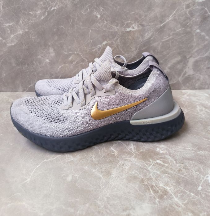 Nike React номер 38