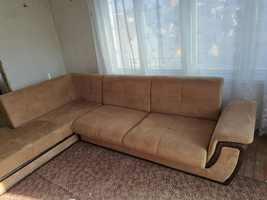 Голям Разтегателен Диван за хол