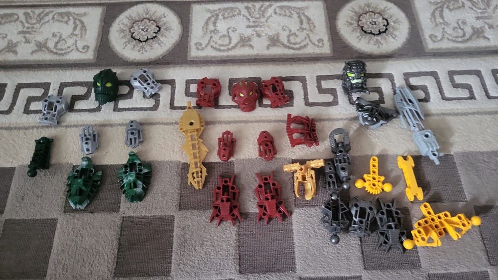 Продам lego bionicle разных годов