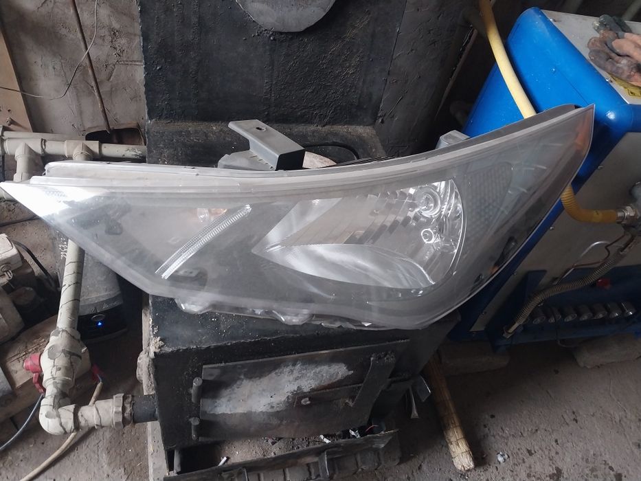 Фар машина нови жалгыз