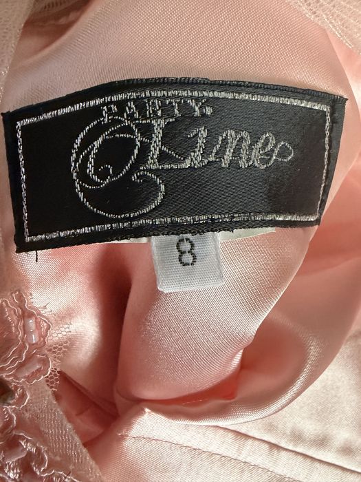 Вечернее платье Party Line