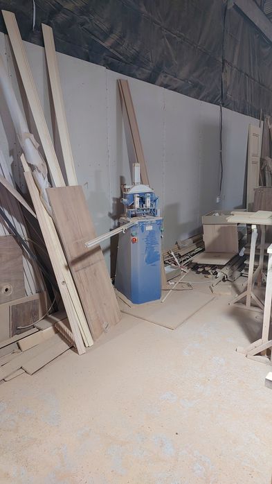 Продаю оборудование для производства мебели