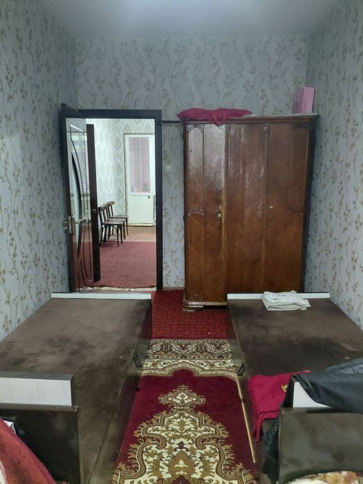 2-х. Юнусабад 11. Мегапланет. Метро.