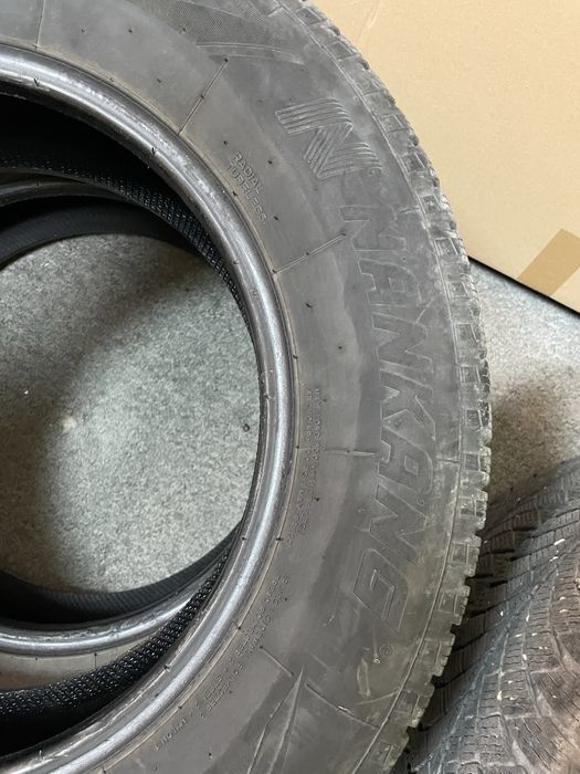 Продавам Всесезонни гуми NANKANG 215/65/16