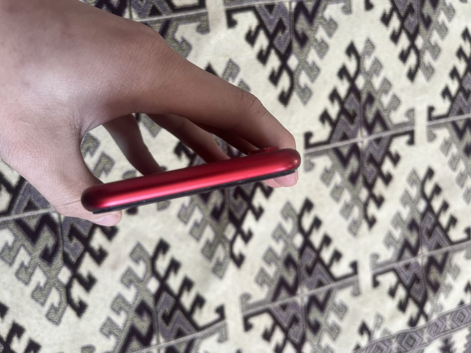 Айфон хр 64GB.