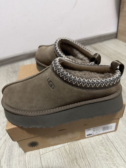 Geaca The North Face 700 puffer + ugg talisman marime 38