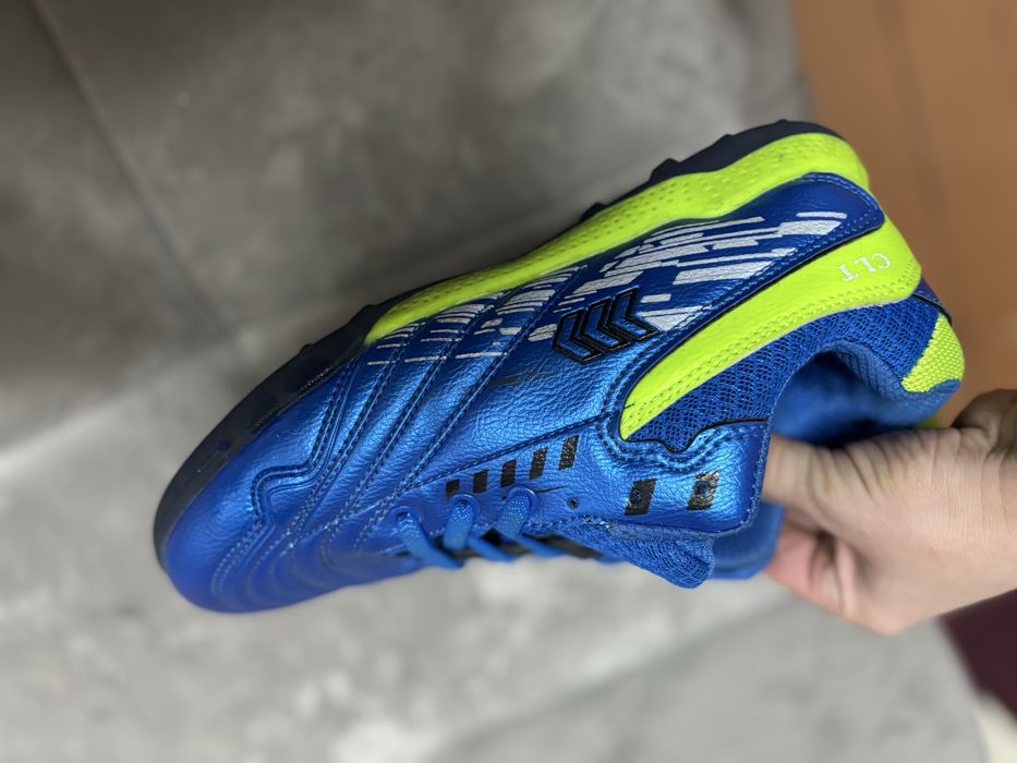 Отдам обувь весна