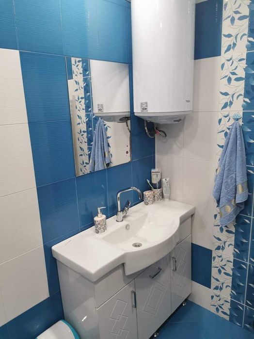 Дава се под наем Тристаен апартамент в Пловдив, Кючук Париж - 80 кв.м за 400 € - Снимка #6