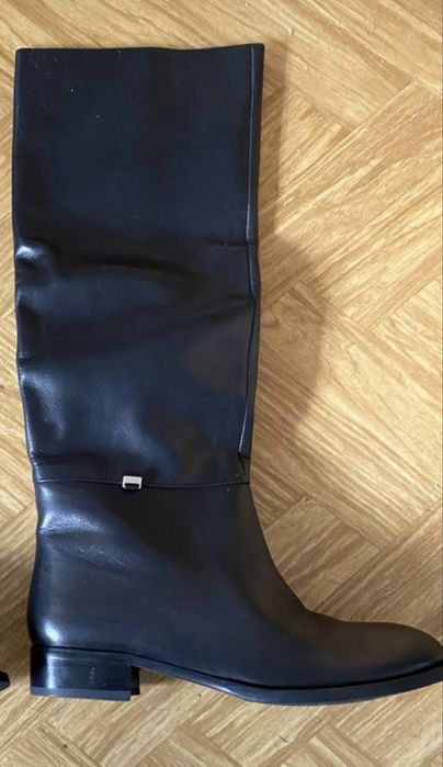 Продам зимние сапоги