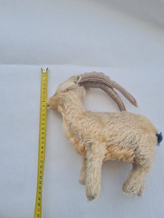 Разнообразни играчки Steiff