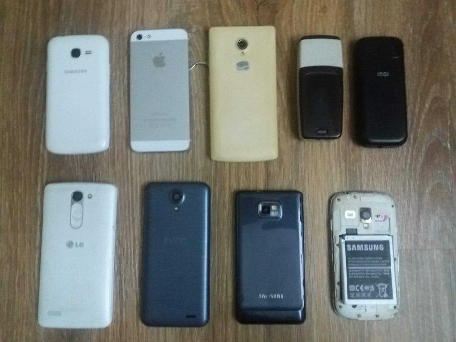 Телефоны и запчасти