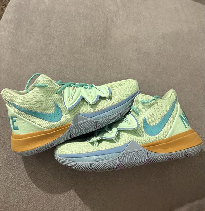 Nike Kyrie 5 Squidward