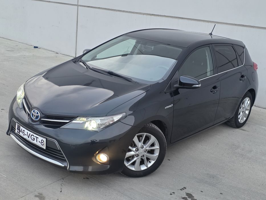 Toyota Auris Hybrid 2015 xenon navi Trapa clima Camera Import Olanda