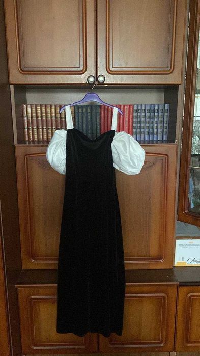 Платье вечерное б/у