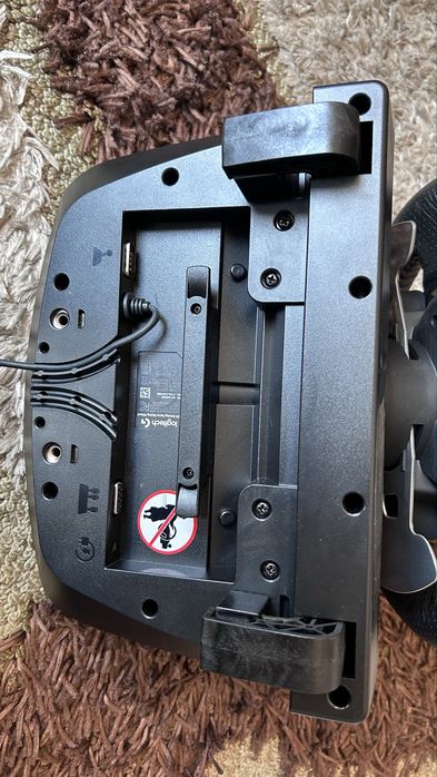 Logitech G29 – волан за PS4/PS5/PC