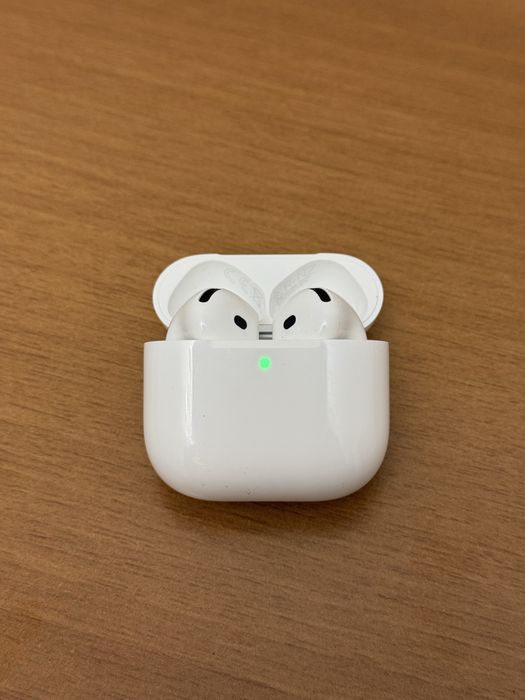 Airpods 4 серия