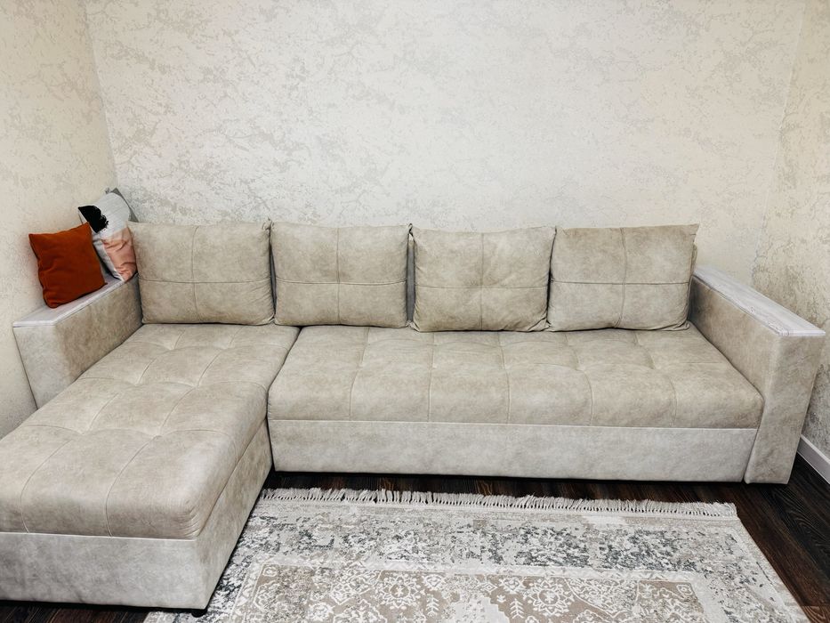 Диван в отличном состоянии