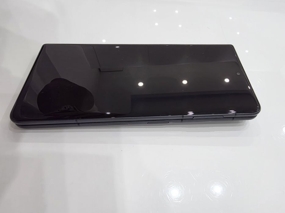 Honor Magic V3 512gb с гаранция