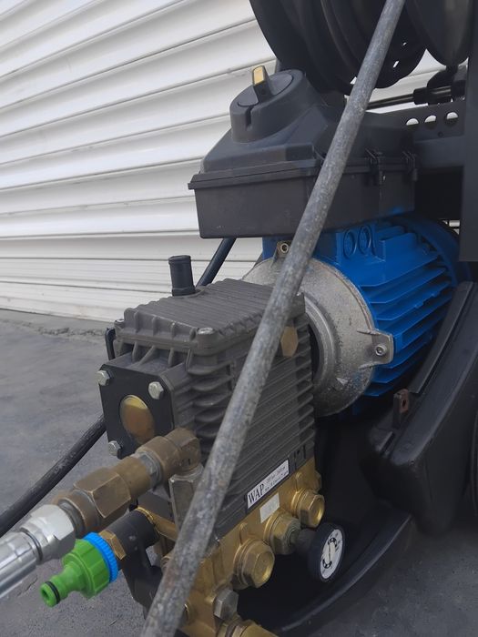 Водоструйка Wap/InterPump 200bar380V 18l/min Керамика