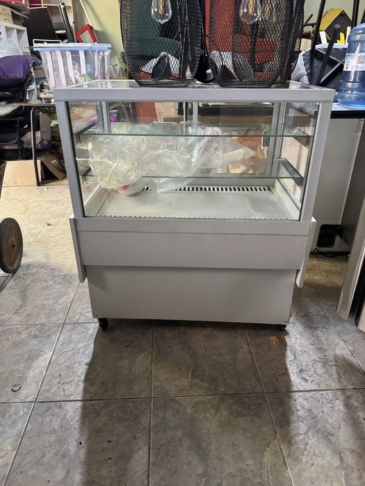 Продам холодильник, печь, плиту