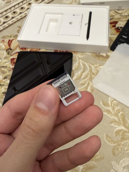 Samsung tab s 7 fe Eac + keyboard идеальное состояние