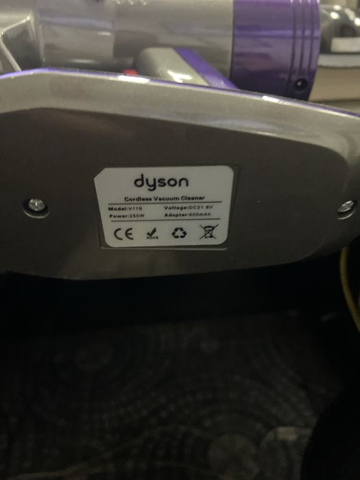 Продам dyson v11s