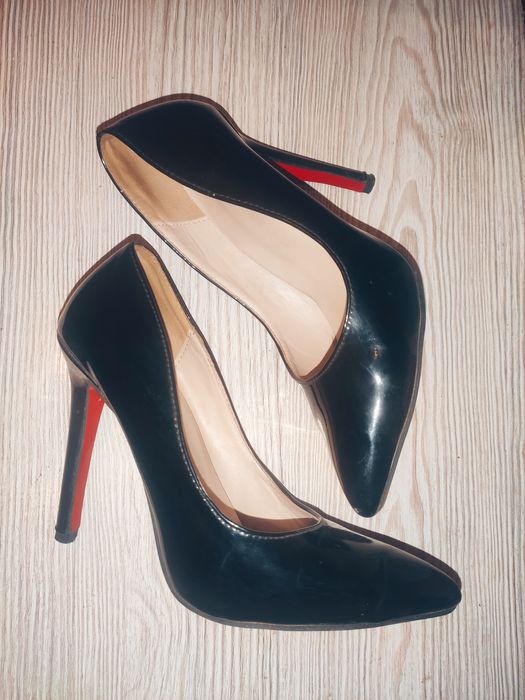 Туфли классика, удобные