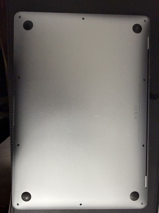Продам Macbook air M1 16/512