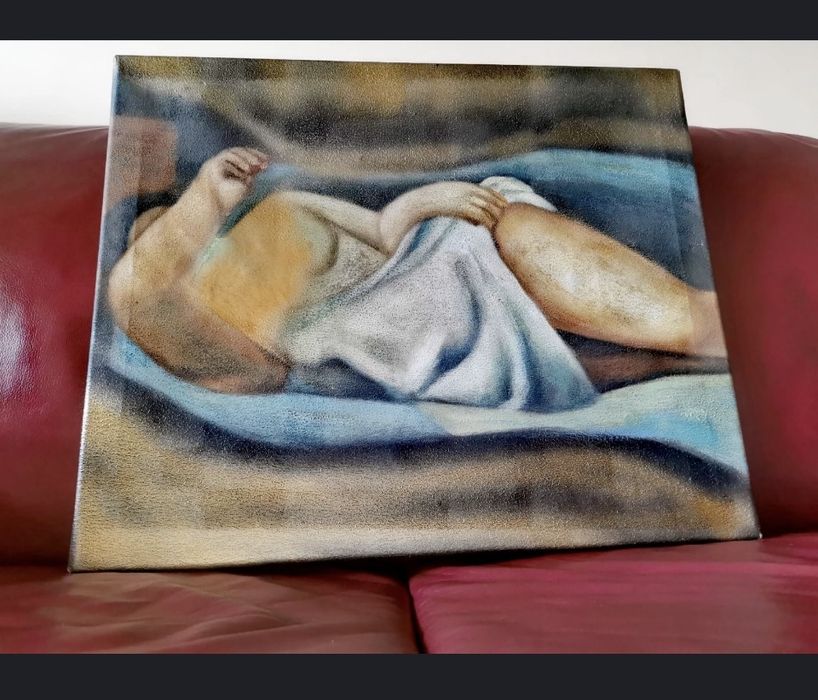 Картина на платно женско тяло в еротична поза