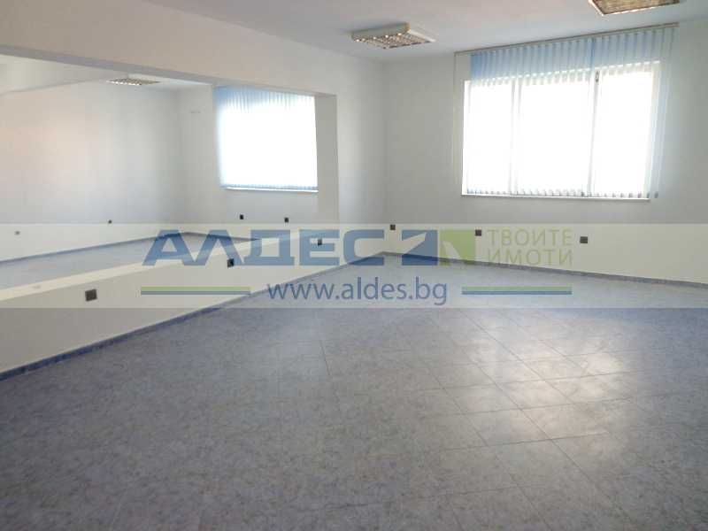 Дава се под наем Офис в София, Кръстова вада - 270 кв.м за 1994.61 € - Снимка #2