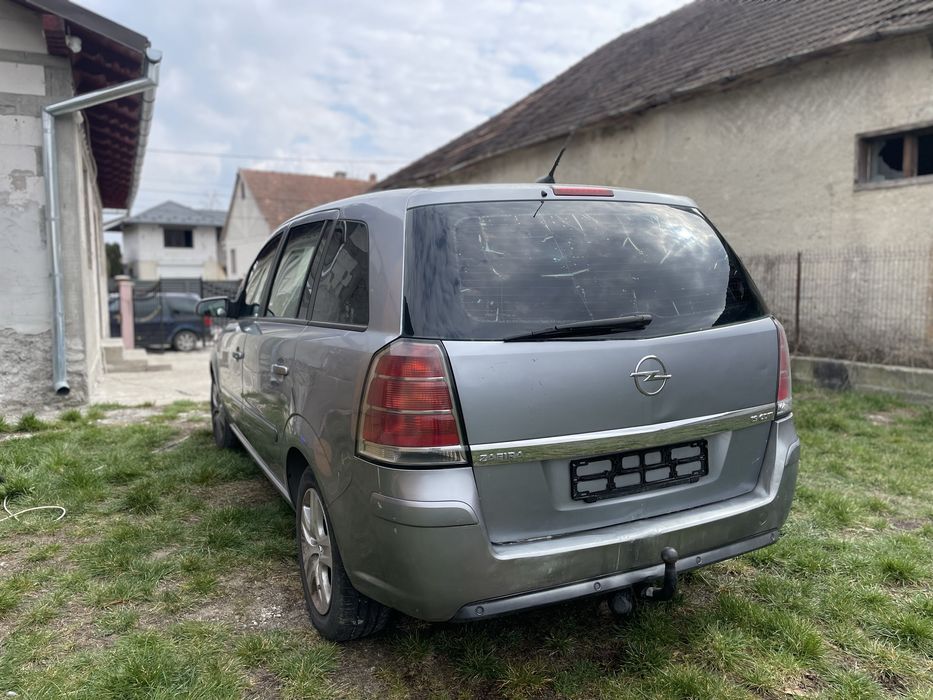 Vand opel Zanfira