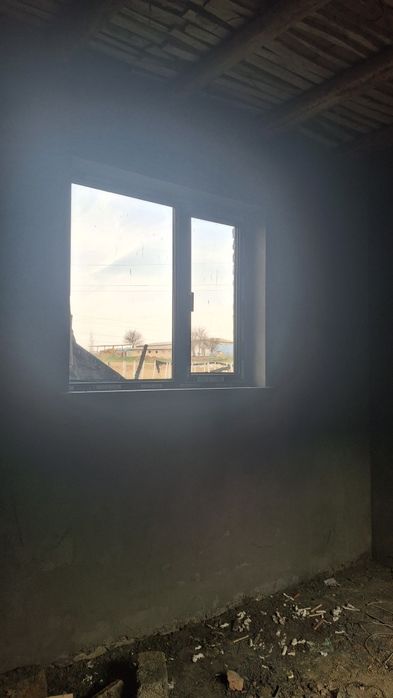 Хасанбой Абдурахмонда срочни 4 сотихли ховли сотилади