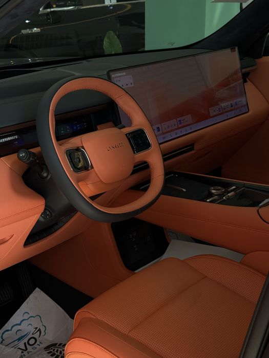 Link&Co 900 Full 1.5 lt Ultra  2026 oqga qora bor