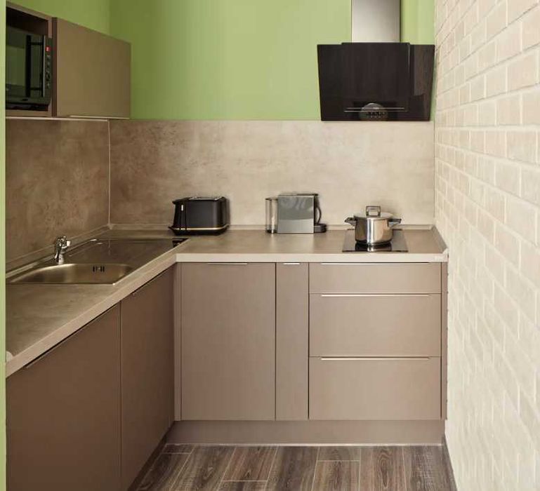 Дава се под наем Едностаен апартамент в Пловдив, Център - 38 кв.м за 193.8 € - Снимка #1