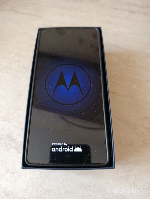 Motorola edge 20
