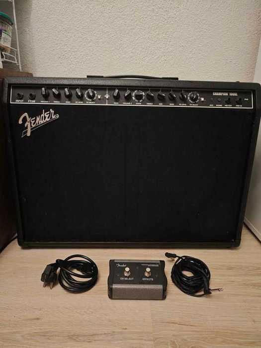 (СПЕШНО) Усилвател за китара Fender Champion 100 XL