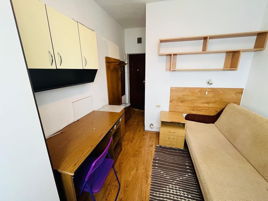 Închiriez garsoniera conf.3