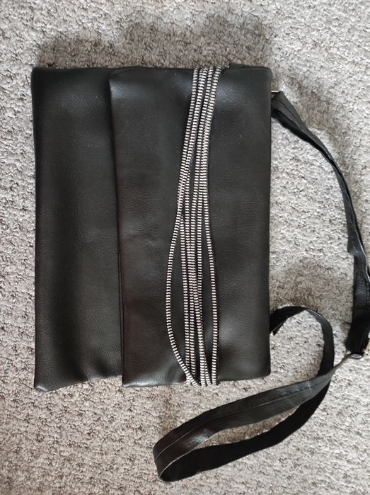 Чанти/клъч + дълга дръжка