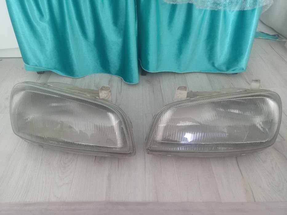 Фара, таёта RAV4, 94г.в.